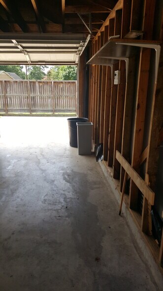 Building Photo - 2107 Rustling Trees Way