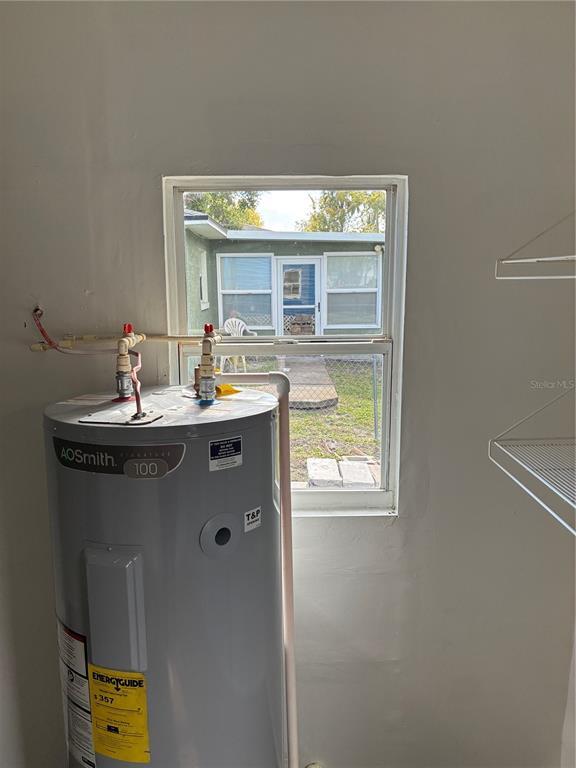 Building Photo - 812 Marion St