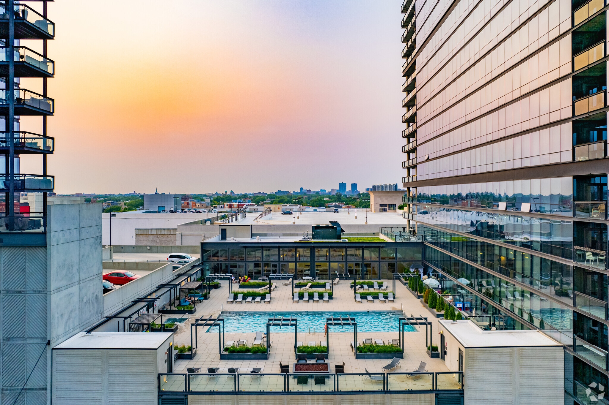 Building Photo - SoNo East