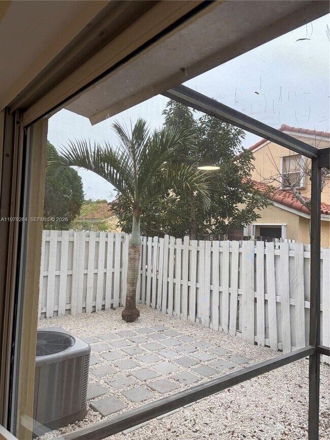 Building Photo - 1246 NW 125th Terrace