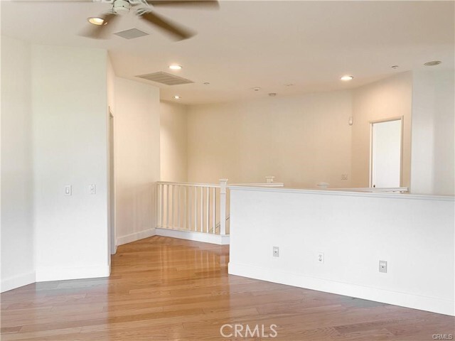Building Photo - 66 Rosenblum