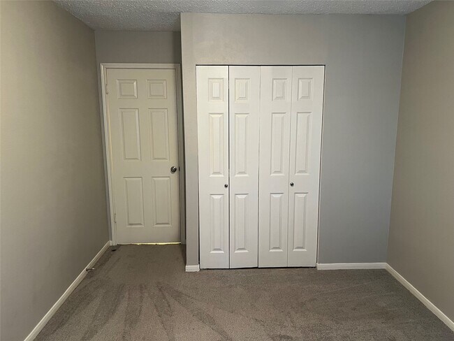 Building Photo - 187 Sandpebble Dr