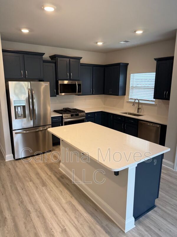 Building Photo - 3 Bracken Wds Wy