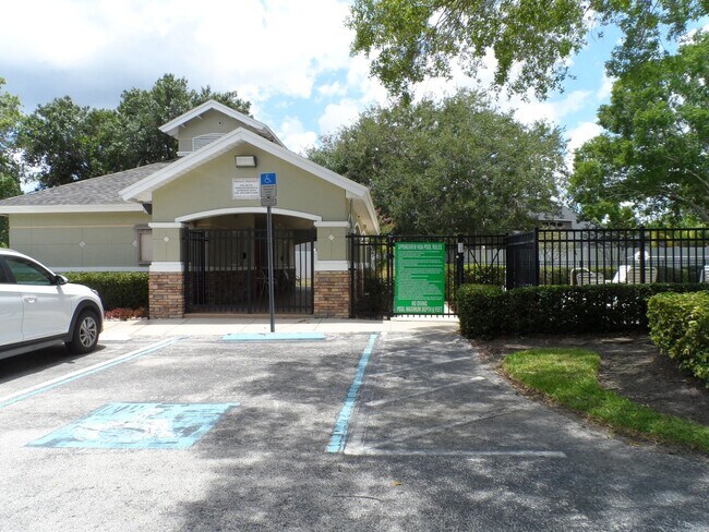 Building Photo - AVAILABLE 10/15/2025 SPRINGVIEW SUBDIVISIO...