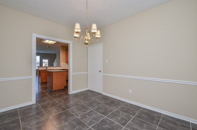 Building Photo - 18514 Alemarble Oak St