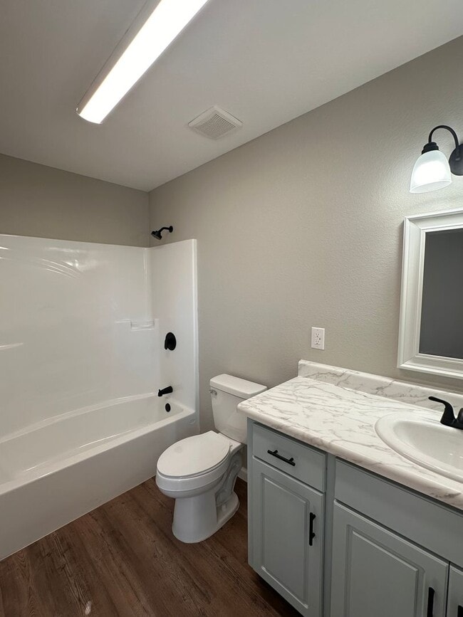 Building Photo - 3 Bed 2 Bath New Construction Home