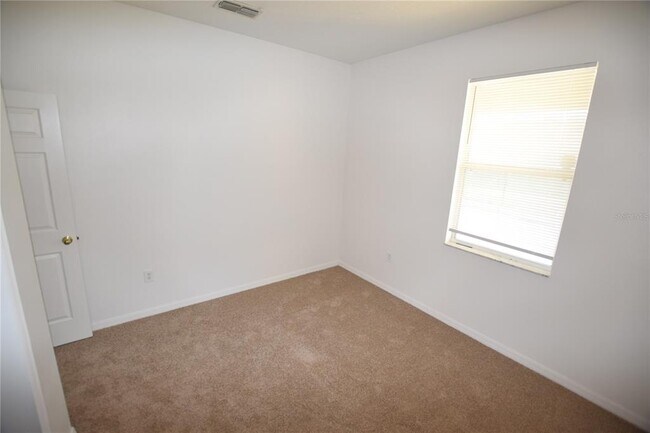 Building Photo - 622 Alfani St