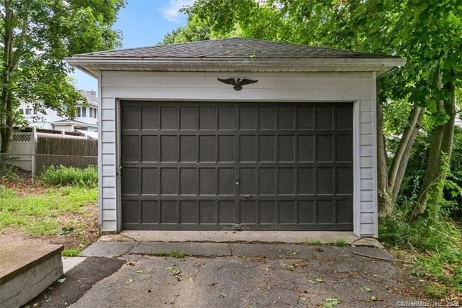 Building Photo - 44 Culver St