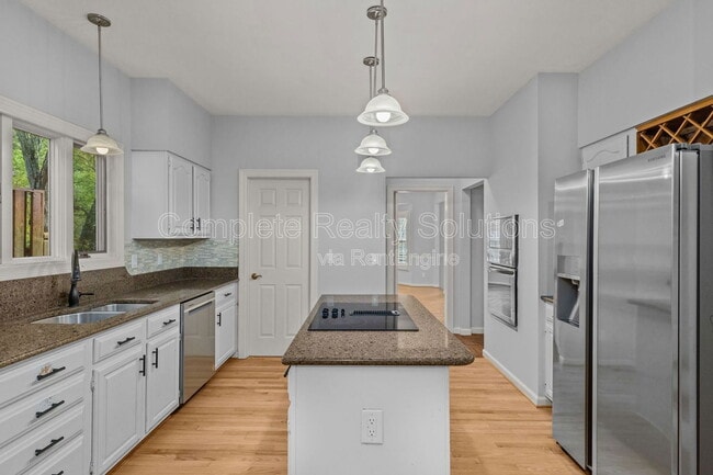 Building Photo - 14637 Timberlake Manor Ct