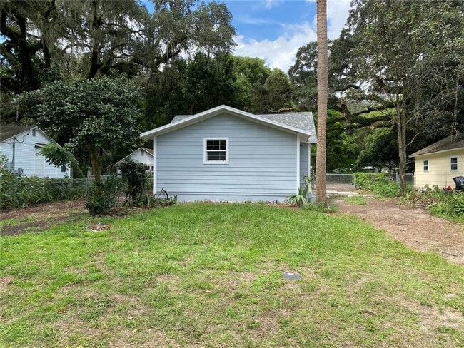 Building Photo - 4609 5th St