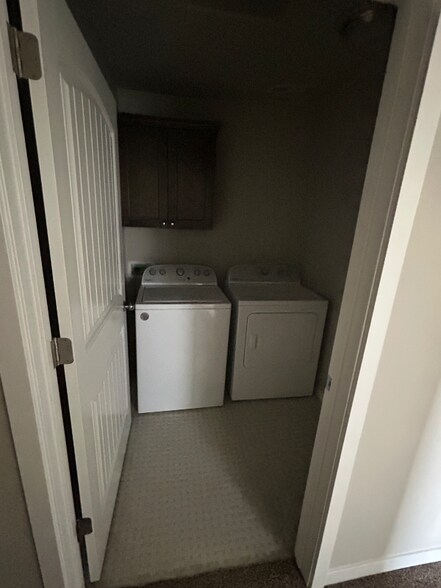 Building Photo - 1008 Frank Henry Rd