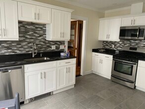 Building Photo - 19-21 Virgil Rd