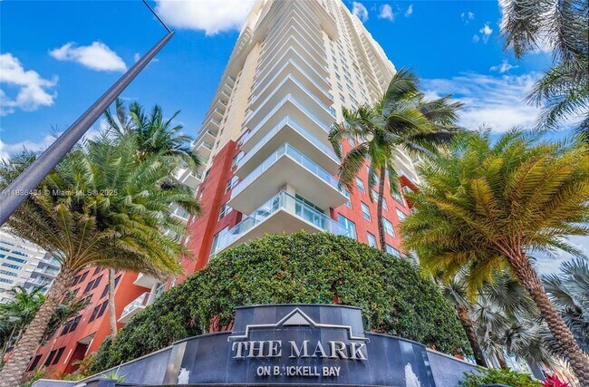 Building Photo - 1155 Brickell Bay Dr