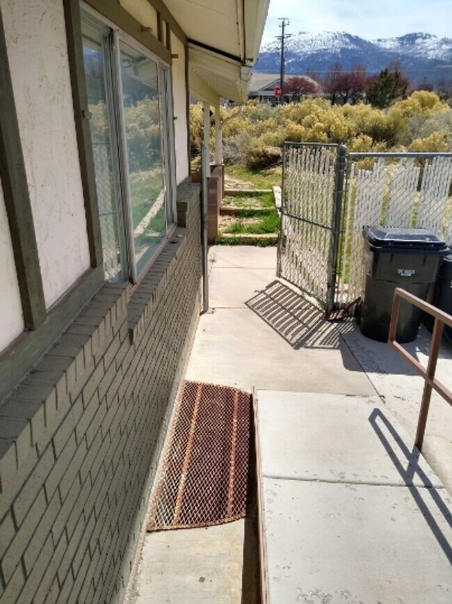 Building Photo - 55 College Way