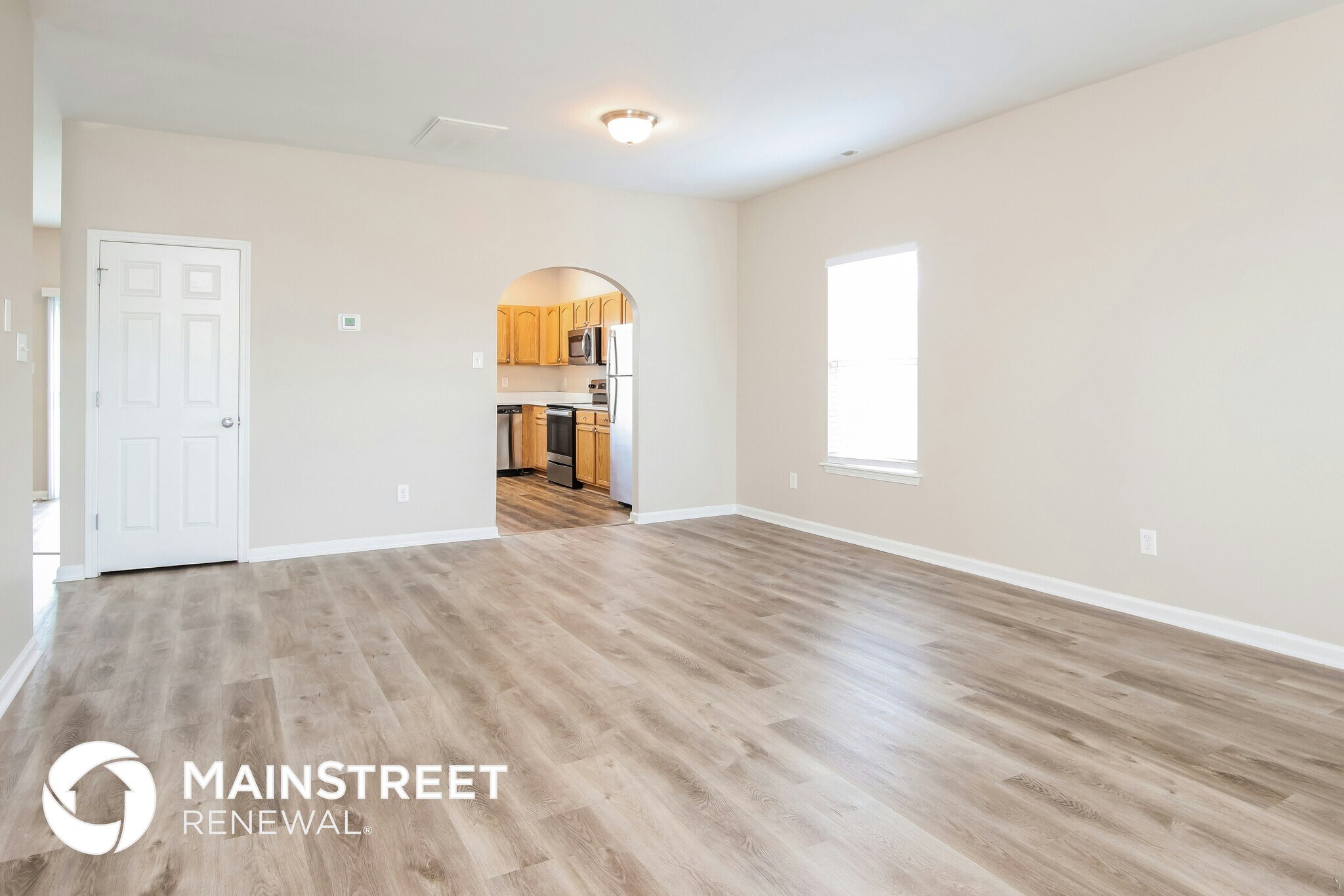 Building Photo - 2060 Hidden Pond Dr