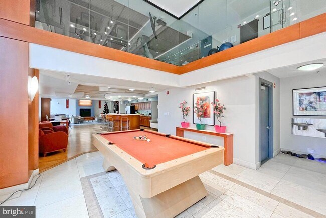 Building Photo - 2200 N Westmoreland St