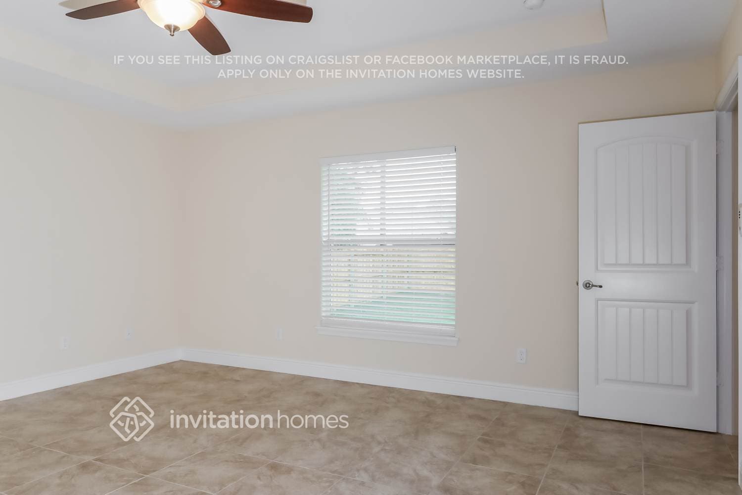 Building Photo - 3182 SW Dimattia St