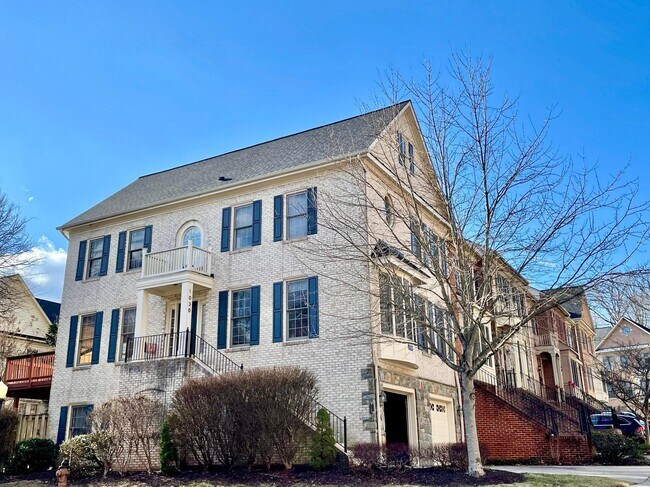 Building Photo - 1030 Grand Oak Way