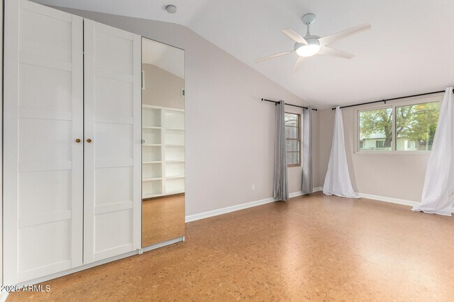 Building Photo - 2724 N 25th St