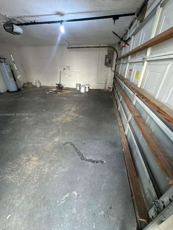 Building Photo - 10034 SW 221st St Rd