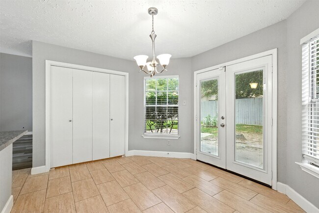 Building Photo - 5438 Garden Village Dr