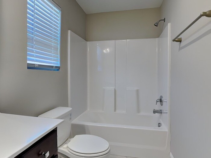 Building Photo - 3221 Emerald Ridge Ct