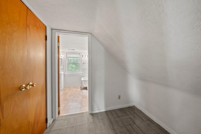 Building Photo - 1561 Glenn Ave