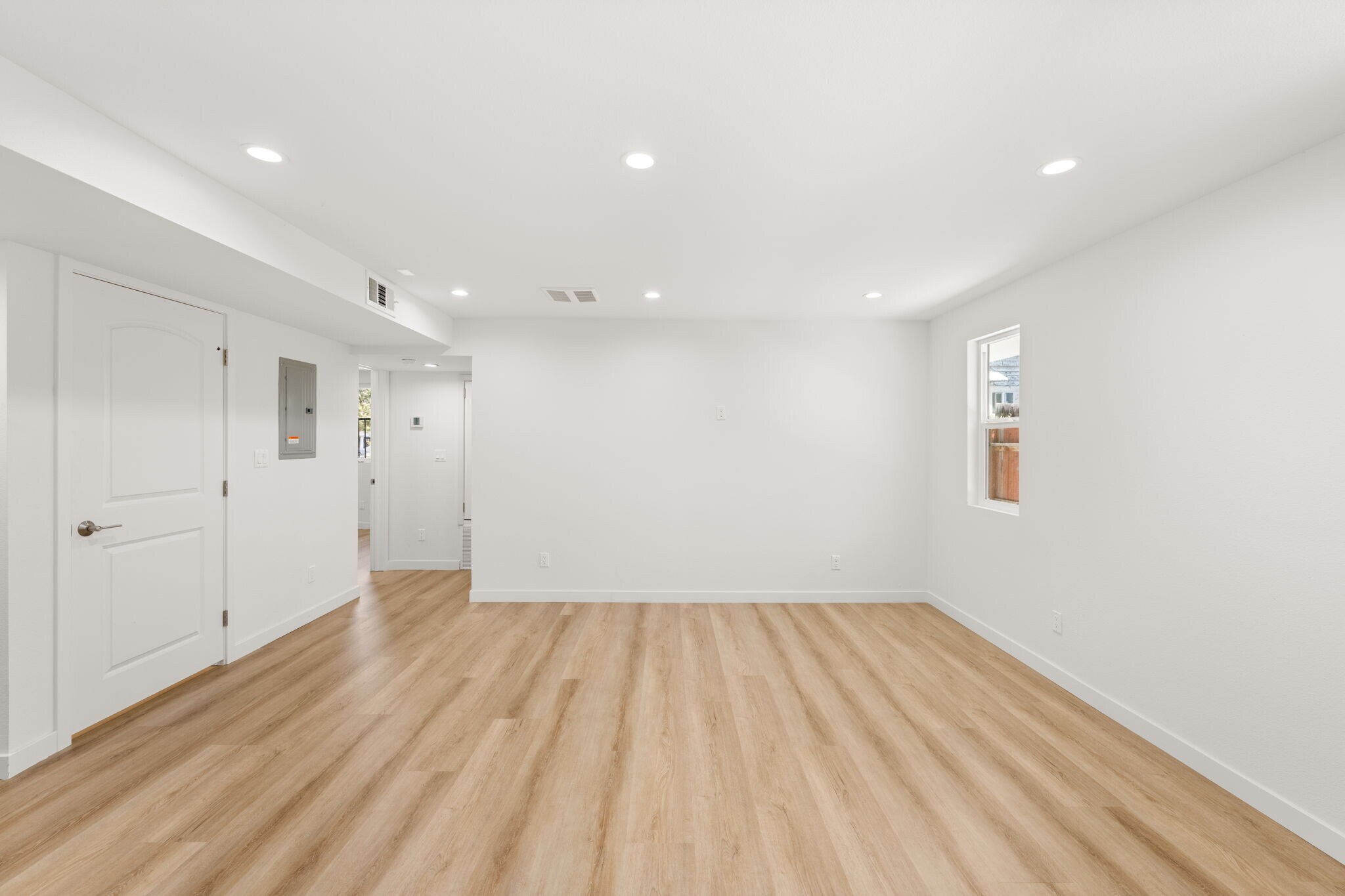 Building Photo - 4700 S Gramercy Pl