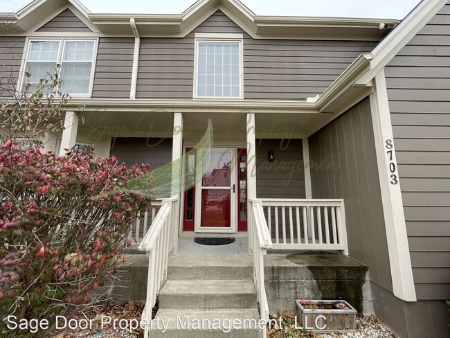 Building Photo - 4 br, 3.5 bath House - 8703 N Oregon Ave