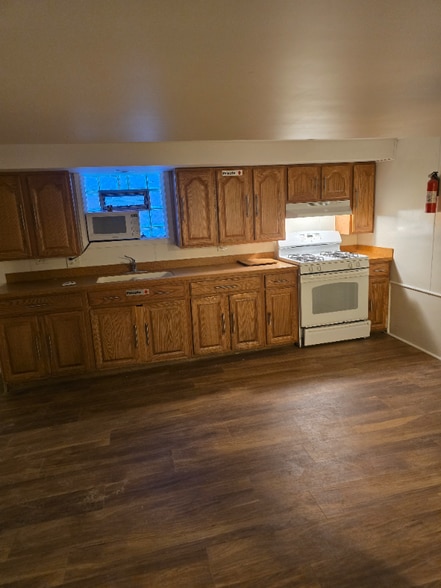 Building Photo - 9225 S Marshfield Ave