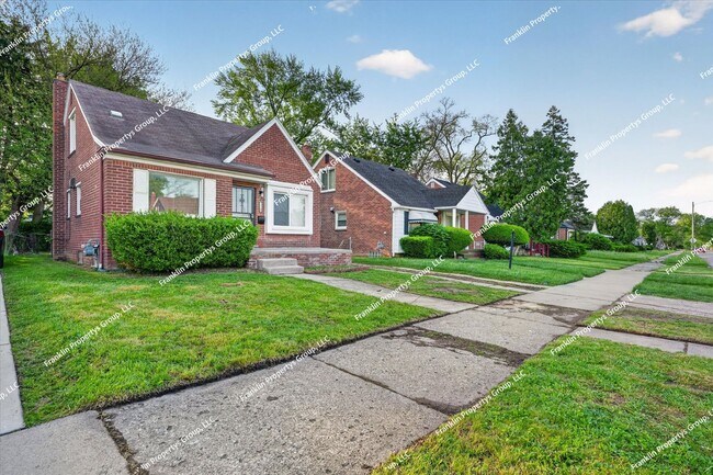 Building Photo - Fully Renovated 3-Bedroom Brick Bungalow in Detroit, 48235