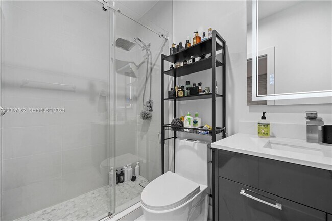 Building Photo - 17900 SW 149th Ave