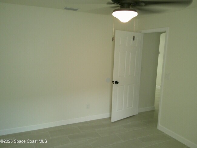Building Photo - 4049 Wilkes Dr