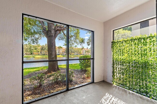 Building Photo - 2806 Veronia Dr