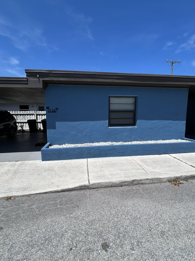 Primary Photo - 716 3rd Ave N
