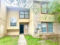 Building Photo - 6815 Stockport Dr
