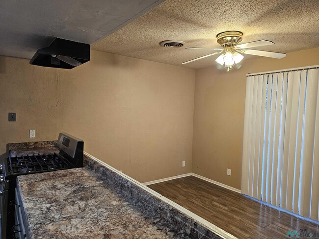 Building Photo - 1504 Layton Ct