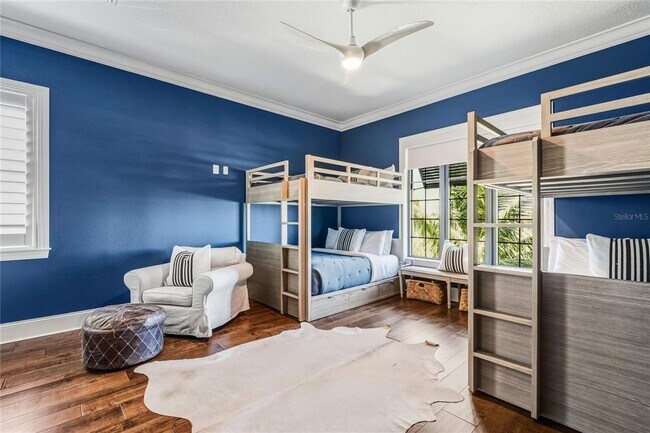 Building Photo - 459 20th Ave