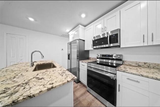 Building Photo - 4414 28th St SW