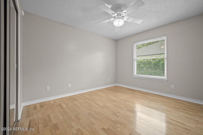 Building Photo - 4736 Kernan Mill Ln E