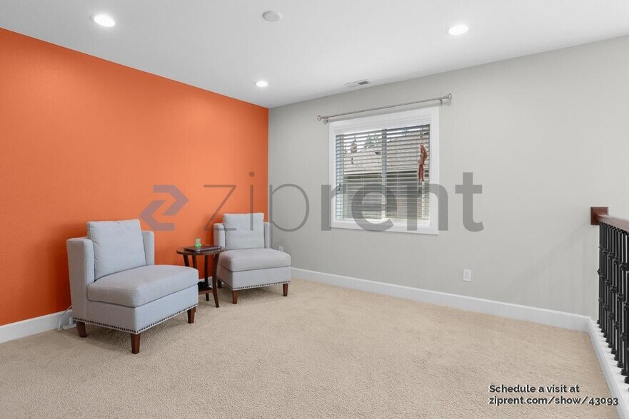 Building Photo - 22711 36th Dr SE