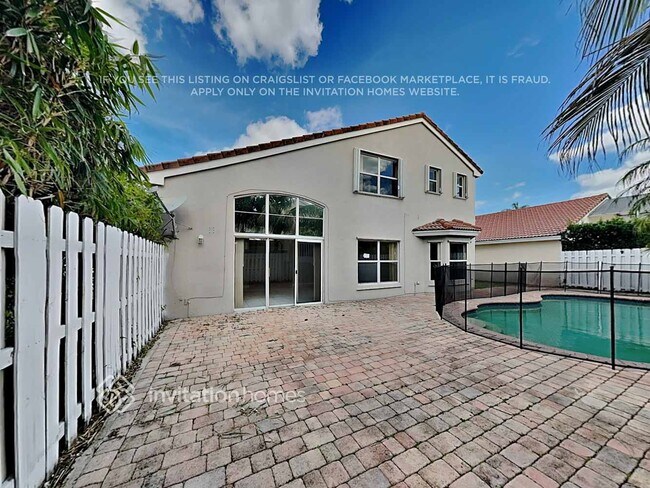 Building Photo - 16554 NW 10th St