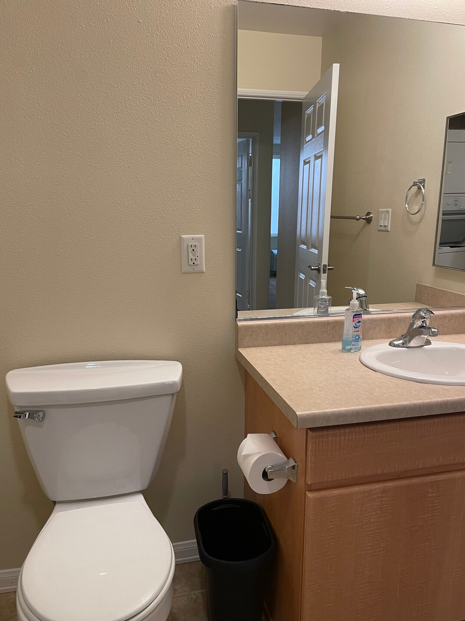 Building Photo - 1435 India St