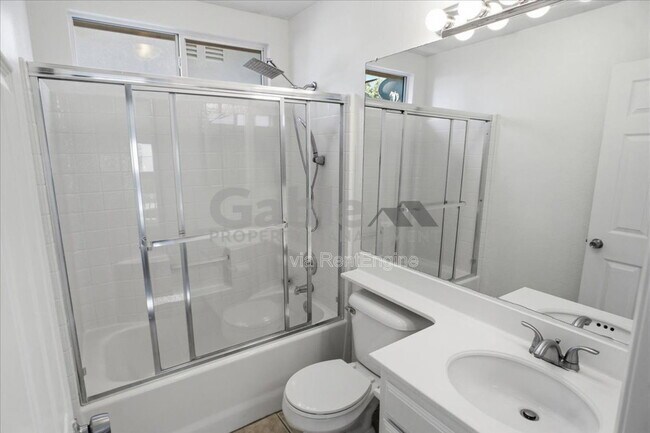 Building Photo - 28075 Daydream Way
