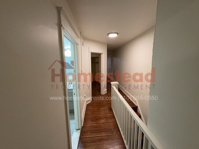 Building Photo - 356 Huntley Rd