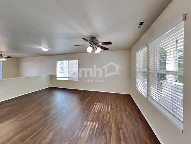 Building Photo - 18510 94th Ave E