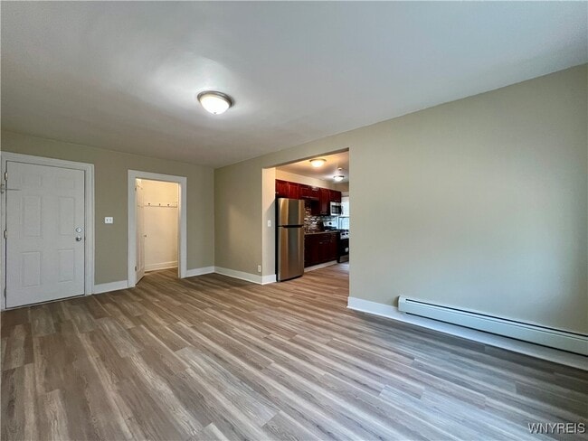 Building Photo - 1225 Hertel Ave