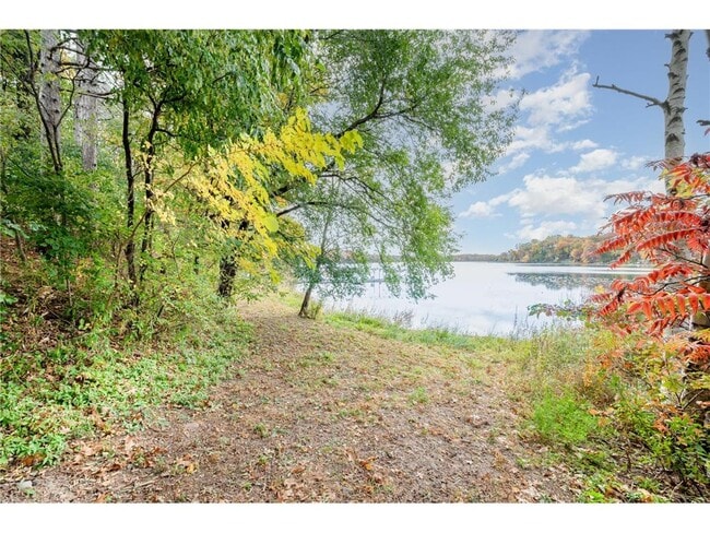 Building Photo - 10085 Scandia Trail N