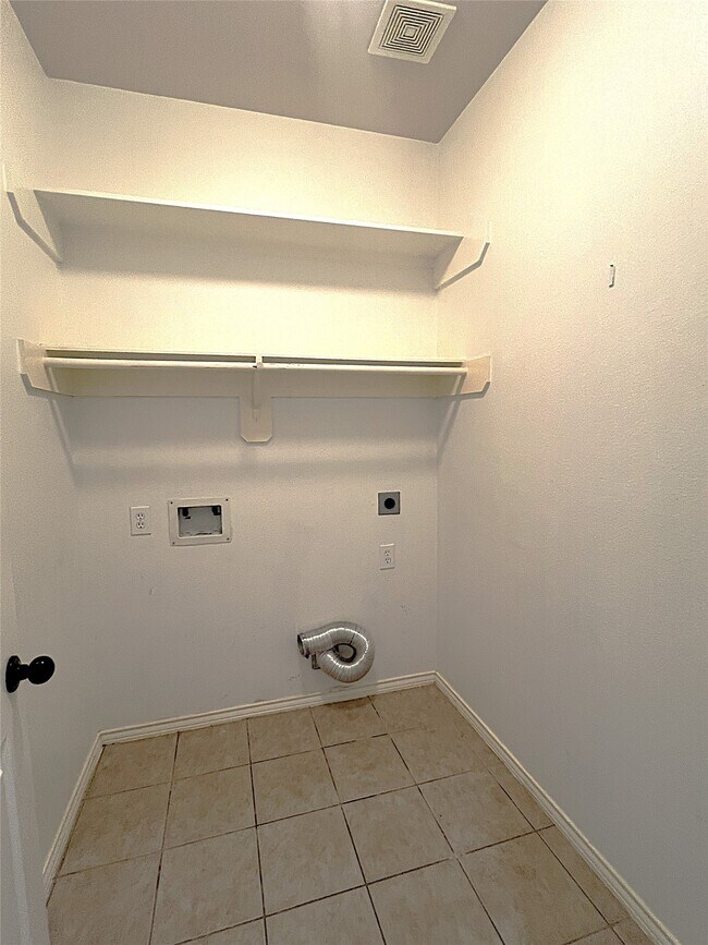 Building Photo - 12919 Cascadia Knoll Ct