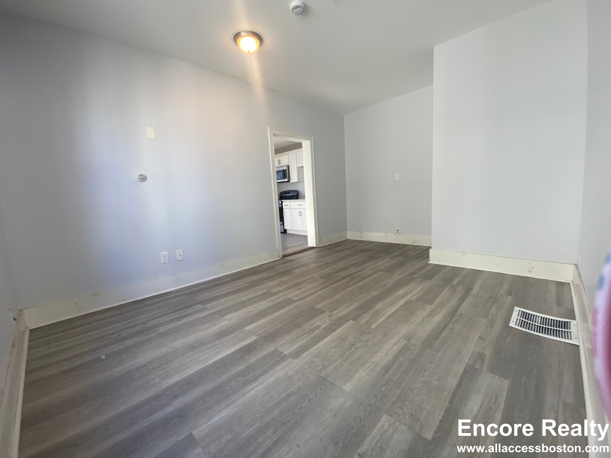 Building Photo - 23 Pratt St